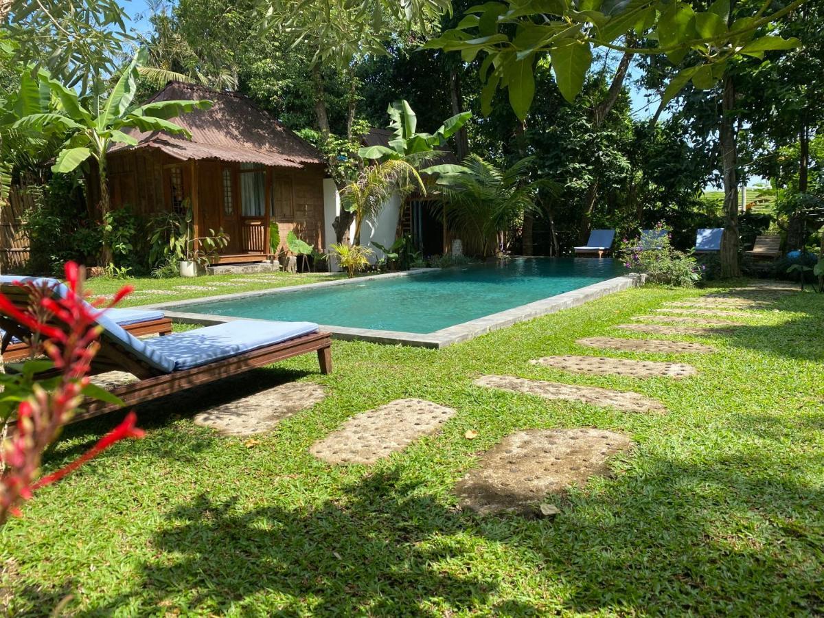 Mahamustika Riverside Canggu  Exterior photo