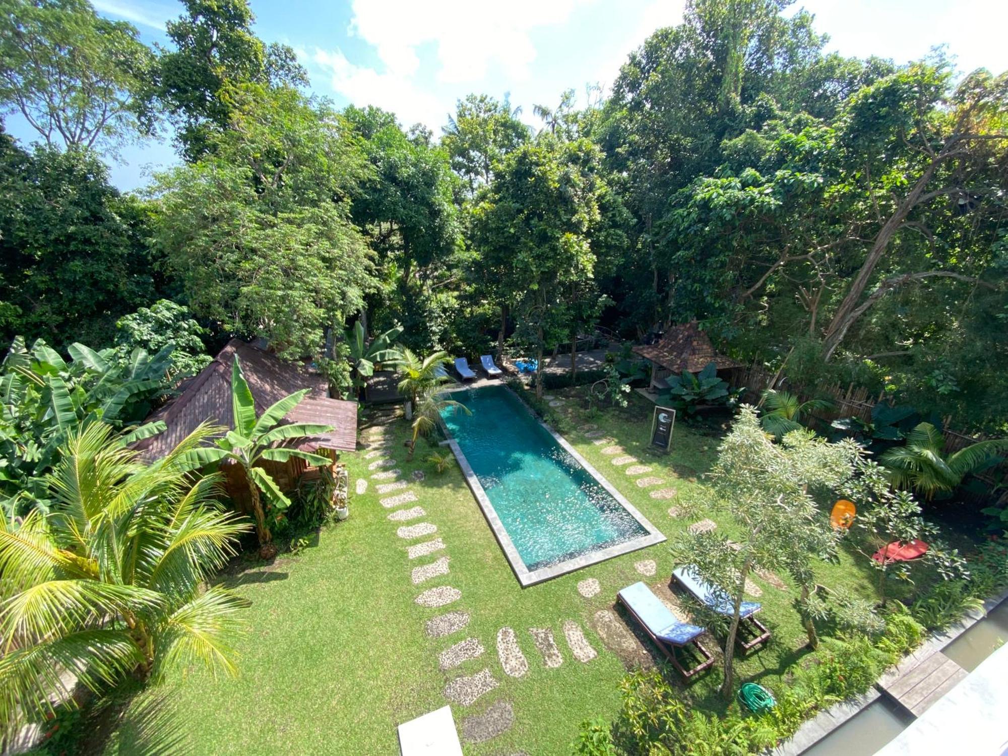 Mahamustika Riverside Canggu  Exterior photo