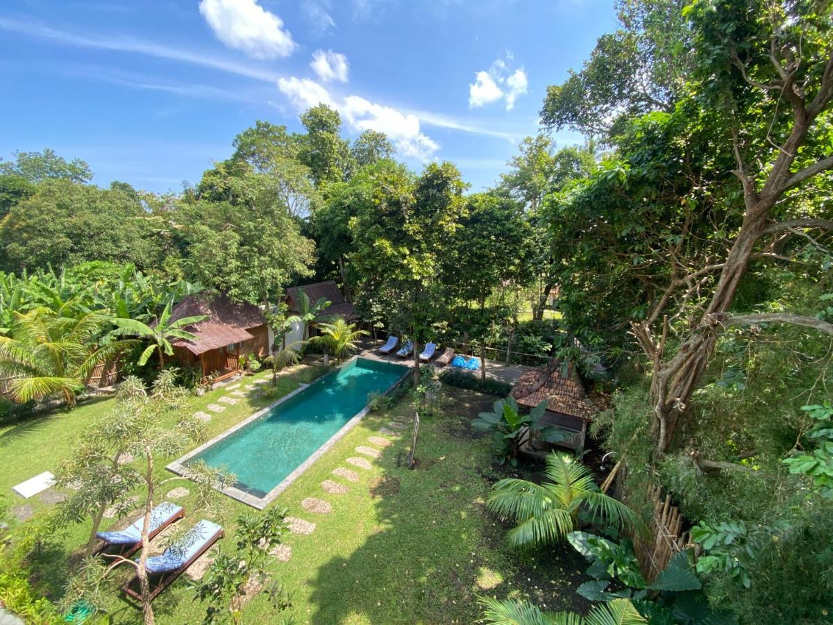 Mahamustika Riverside Canggu  Exterior photo